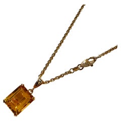 Vintage 14k Gold Citrine Pendant x Series of Eleven Diamond Clasp Necklace