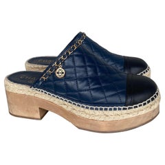 Mules clogs Chanel