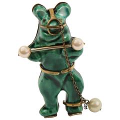 Raro alfiler broche de cerámica con forma de oso de Lucien Neuquelman para Elsa Schiaparelli 1938