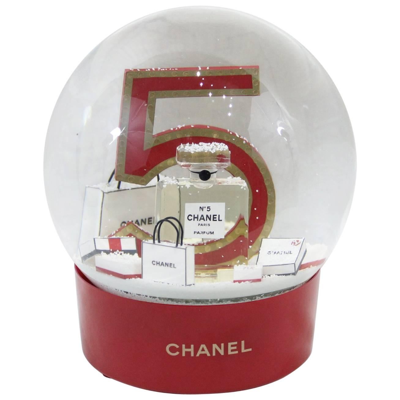 Collectible Chanel Christmas Snowballl Dome from Chanel N°5. For Sale