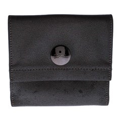 Longchamp Metallic Graues kompaktes Portemonnaie aus Leder mit Klappe und Knopfleiste