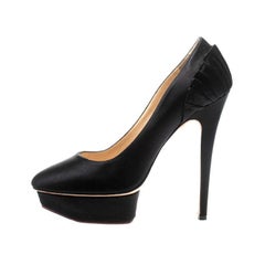 Charlotte Olympia Schwarz Satin Paloma Fächerfalten Plateau Pumps Größe 40