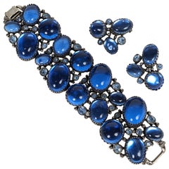 Conjunto masivo de cabujones azules enjoyados Años 50.