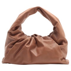The Pouch Große Hobo-Tasche aus Leder Brown