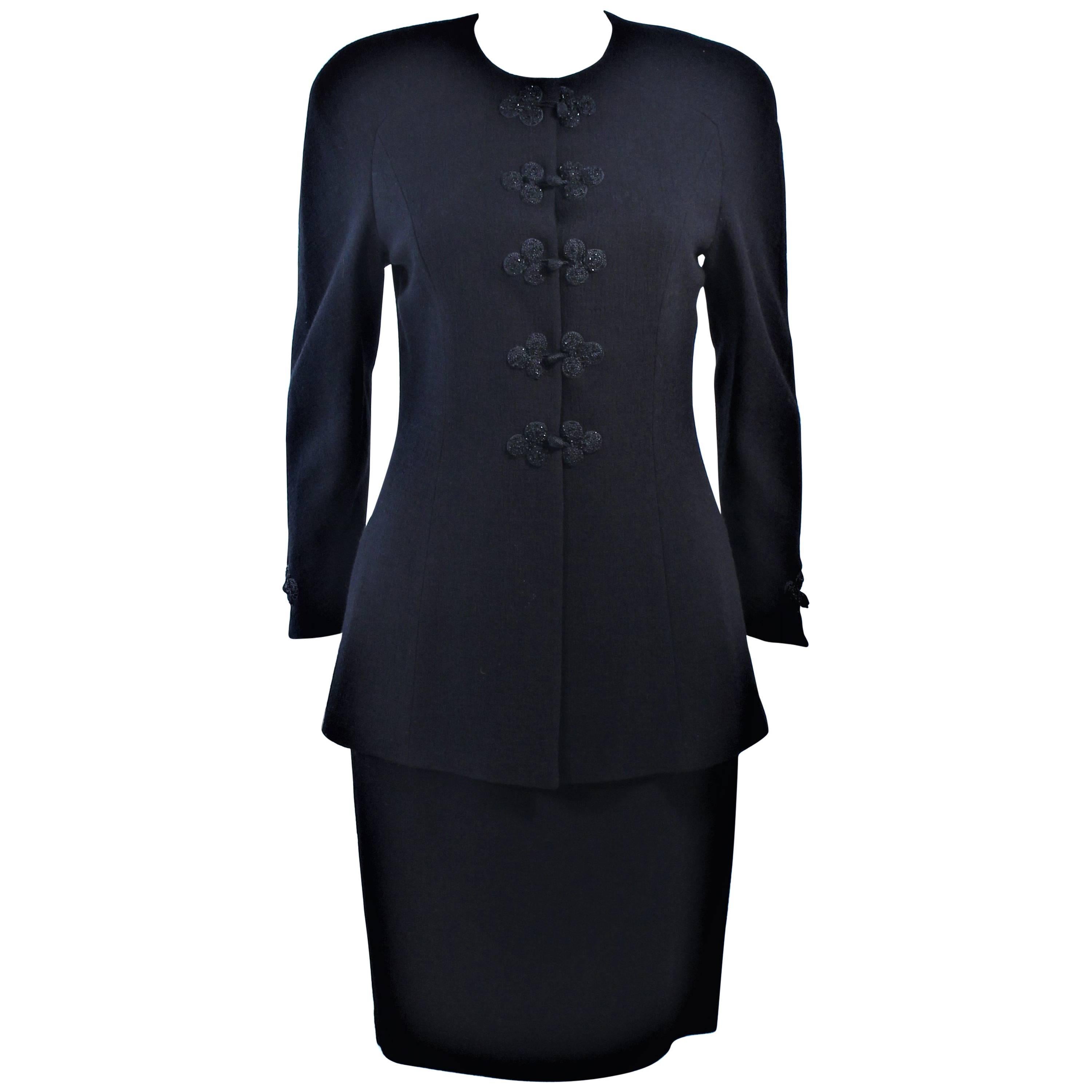 VALENTINO Black Wool Beaded Skirt Suit Size 6 8 For Sale