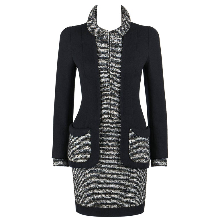 CHANEL A/W 1993 Haute Couture Classic Black White Boucle Wool Jacket Skirt  Suit