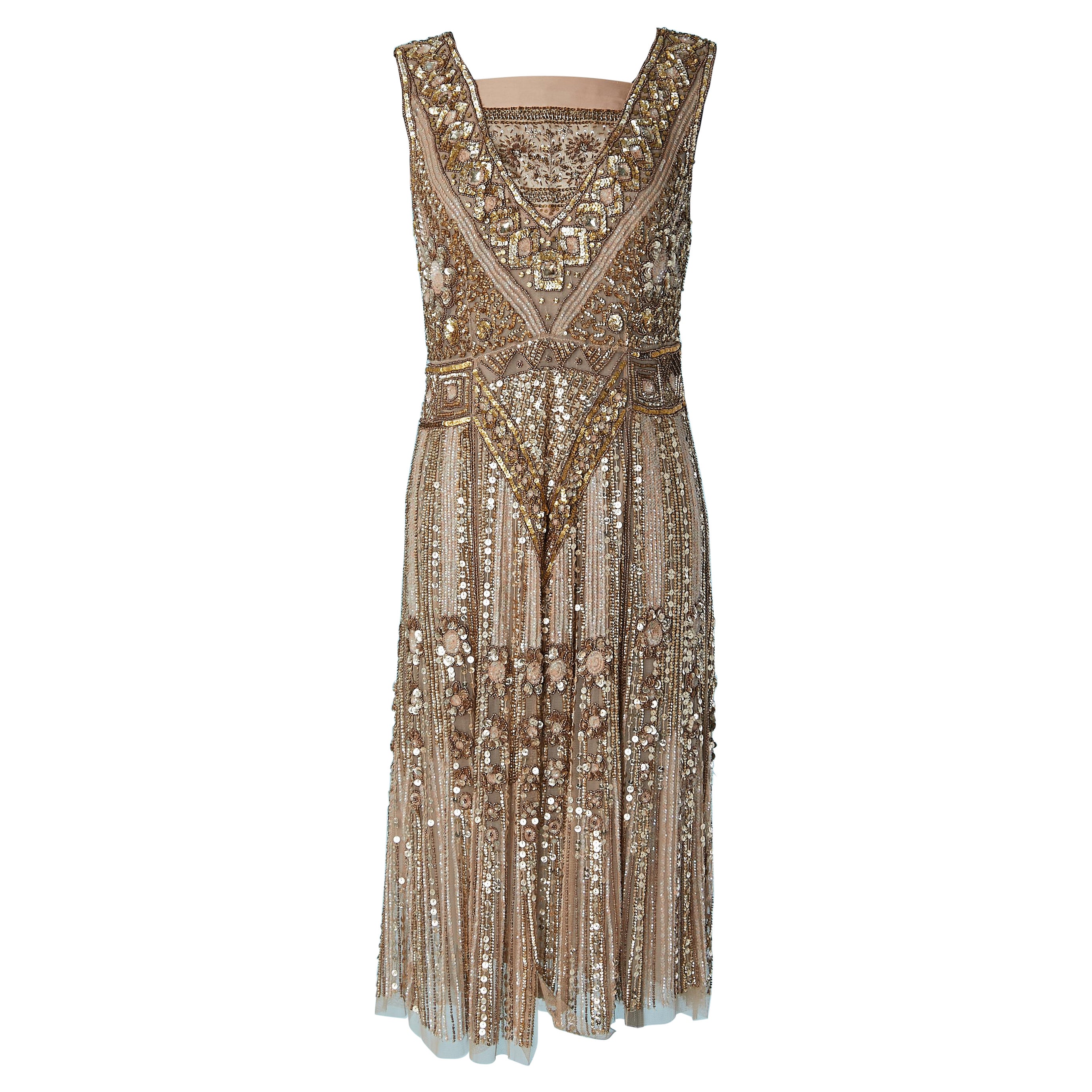 Sleeveless cocktail dress with gold sequin embroideries 1920's style For Sale