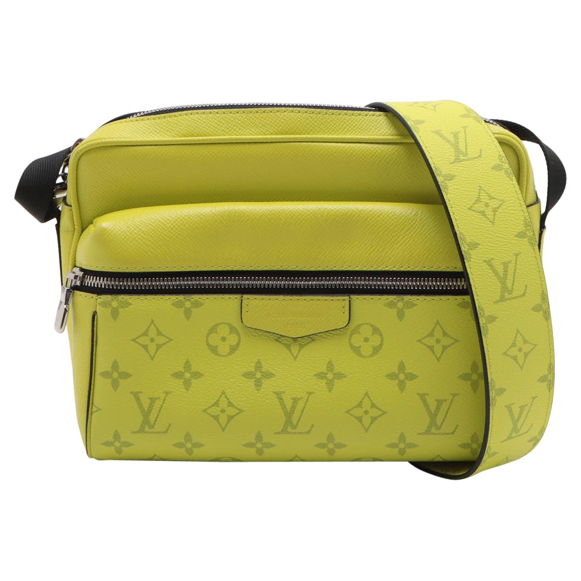 Louis Vuitton Monogram Taigarama Outdoor Messenger PM Yellow For Sale