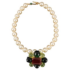 Chanel Costume Pearl Necklace with Brooch Pendant, 1997