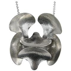 Alexander McQueen "Petal" Necklace Hammered Metal Never worn 7