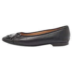 Used Chanel Black Leather and Patent CC Ballet Flats Size 36.5