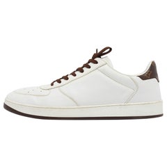 Louis Vuitton Weiß/Braun Monogramm Segeltuch und Leder Low Top Sneakers Größe 41.5