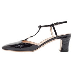 Gucci Pumps con cinturino a T in vernice nera GG Marmont Taglia 40
