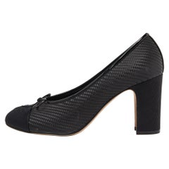 Chanel Black Woven Raffia and Canvas Bow CC Cap Toe Block Heel Pumps Size 39