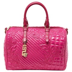 Bolso Boston de charol rosa Versace