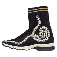 Fendi Schwarze Slip On High Top Turnschuhe aus gestricktem Stoff mit Perlenverzierung Größe 37