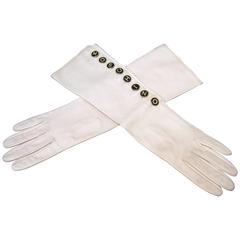 Moschino Italy Ivory Kidskin Typewriter Key Button Gloves c 1990 1