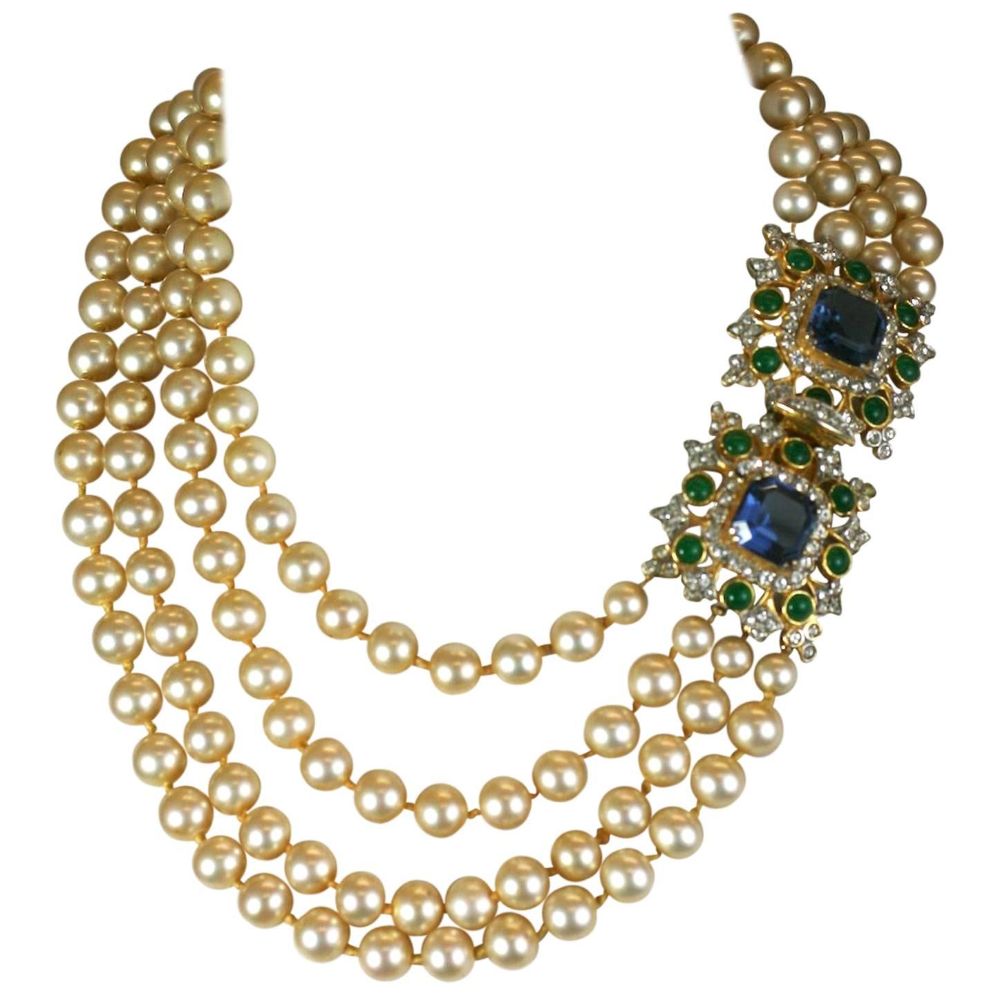 Kenneth Jay Lane Laguna Pearl Necklace For Sale