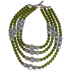 Collier en verre vert à quatre rangées Francoise Montague