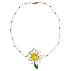 Jean Patou Necklace in Gilded Metal and Glass Paste