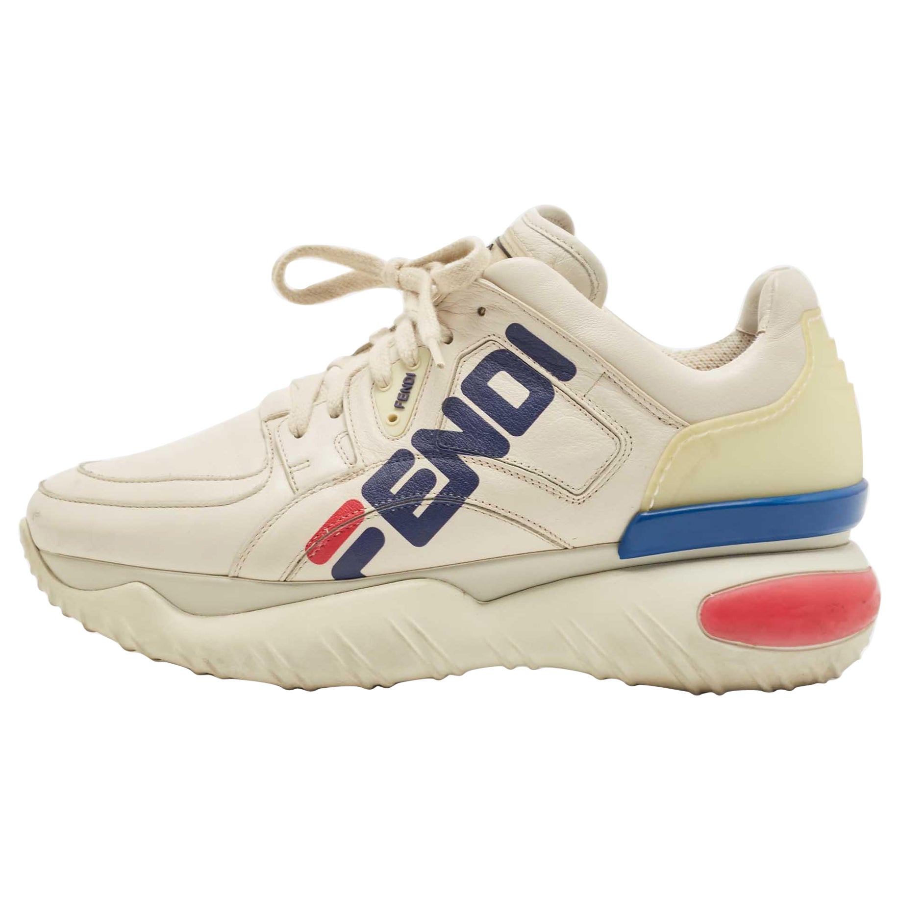 Fendi Crema Piel Fendi Fila Mania Logo Low Top Sneakers Talla 42 en venta