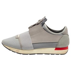 Balenciaga Race Runner Turnschuhe aus grauem Wildleder und Leder Größe 42