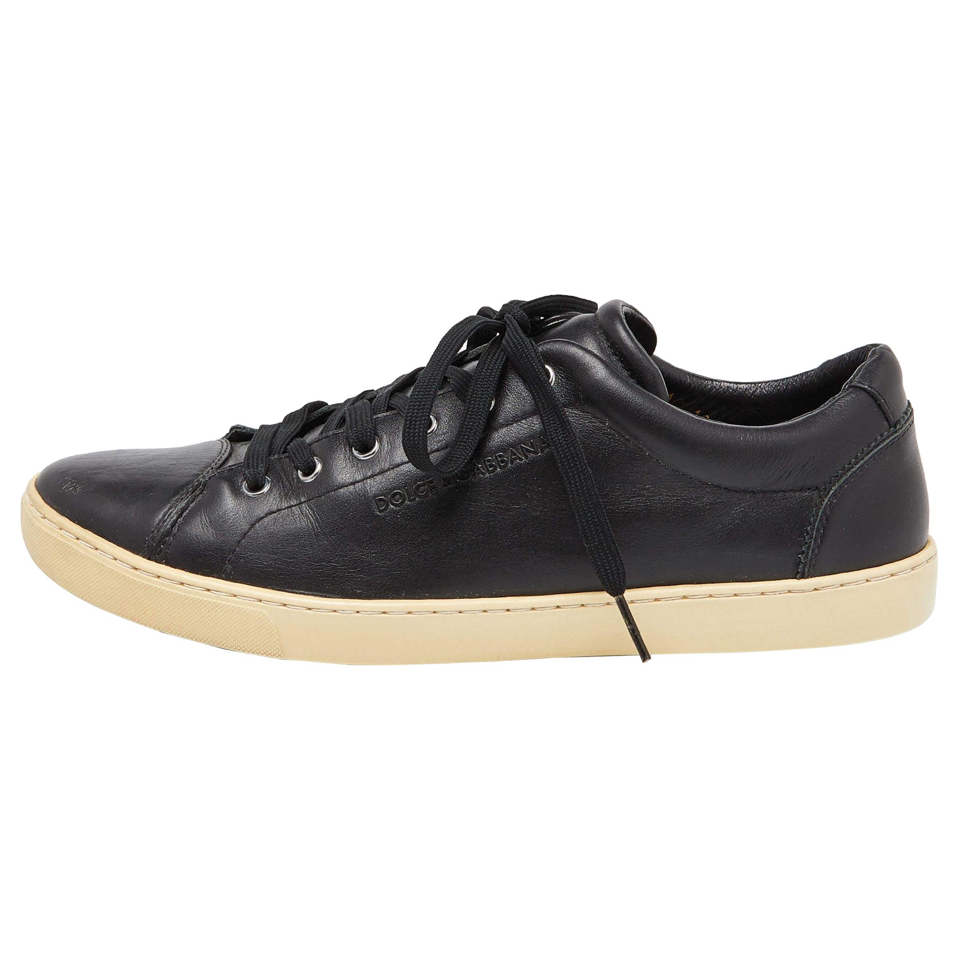 Dolce & Gabbana Black Leather Lace Low Top Sneakers Size 44 For Sale