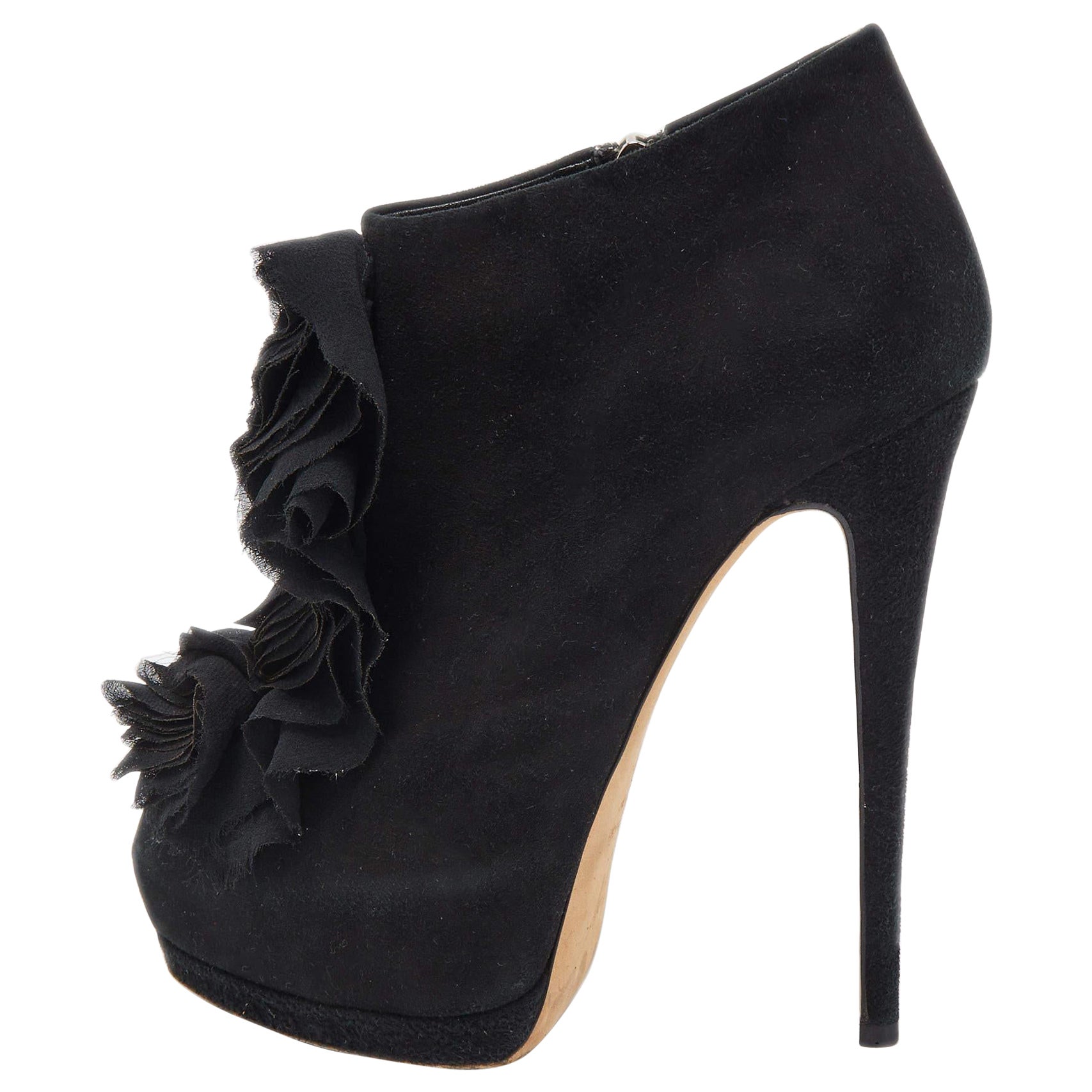 Giuseppe Zanotti Black Suede Frill Peep Toe Ankle Boots Size 37 For Sale
