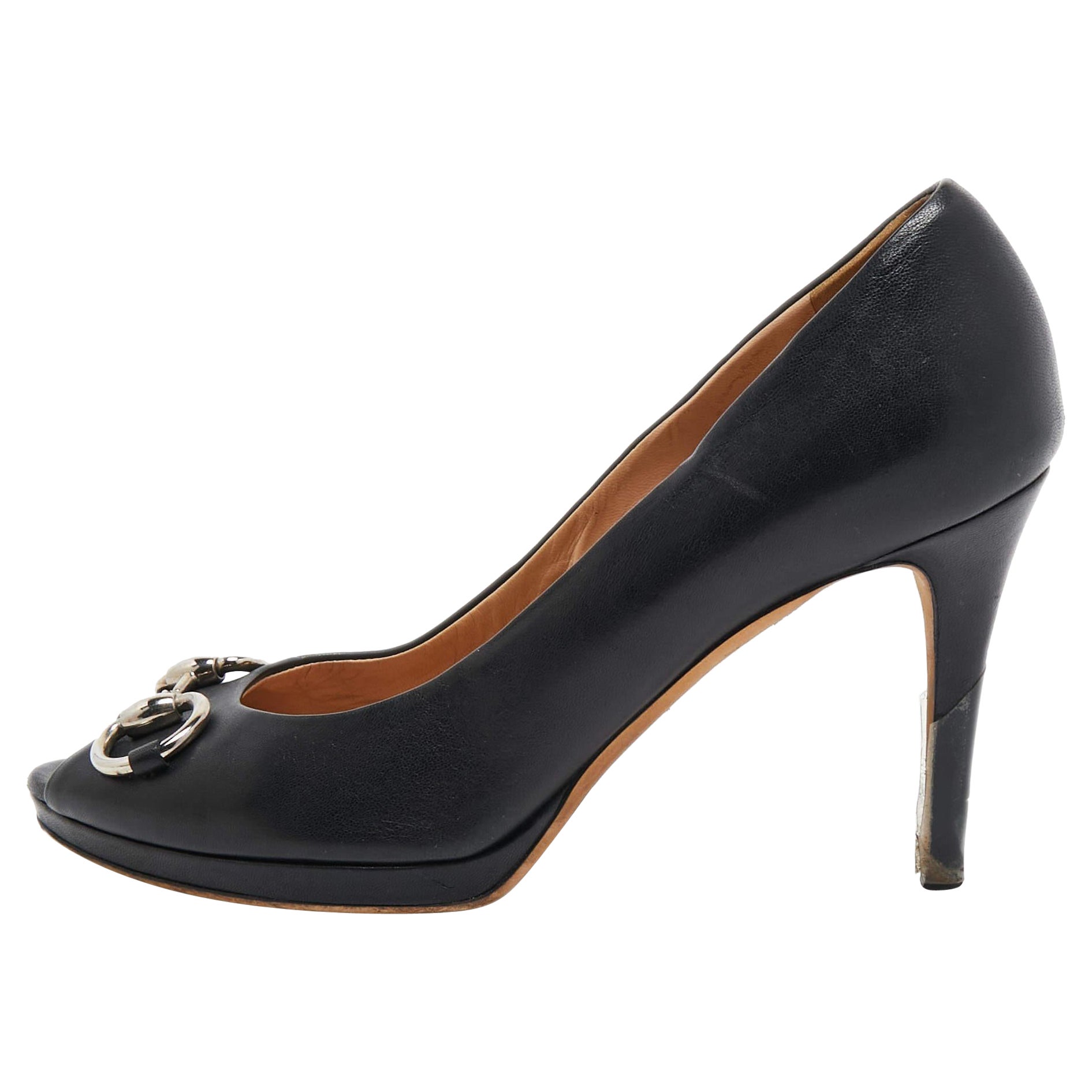 Gucci Black Leather Hollywood Pumps Size 39 For Sale