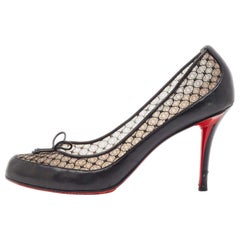 Christian Louboutin Black Leather And Lace Bow Pumps Size 40.5