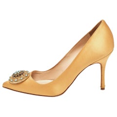 Manolo Blahnik Mustard Yellow Satin Embellished Brooch Pumps Size 36