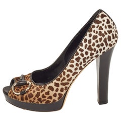 Gucci Brown Animal Print Kalbshaar Icon Bit Peep Toe Platform Pumps Größe 39