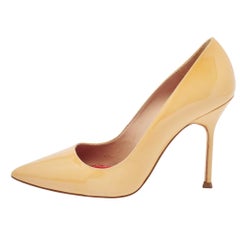 Carolina Herrera escarpins à bout pointu en cuir verni beige, taille 38