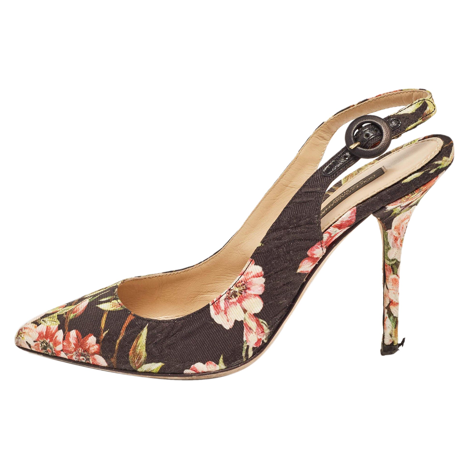 Dolce & Gabbana Mehrfarbige Brokat-Pumps mit geblümtem Druck und spitzer Zehe Größe 38