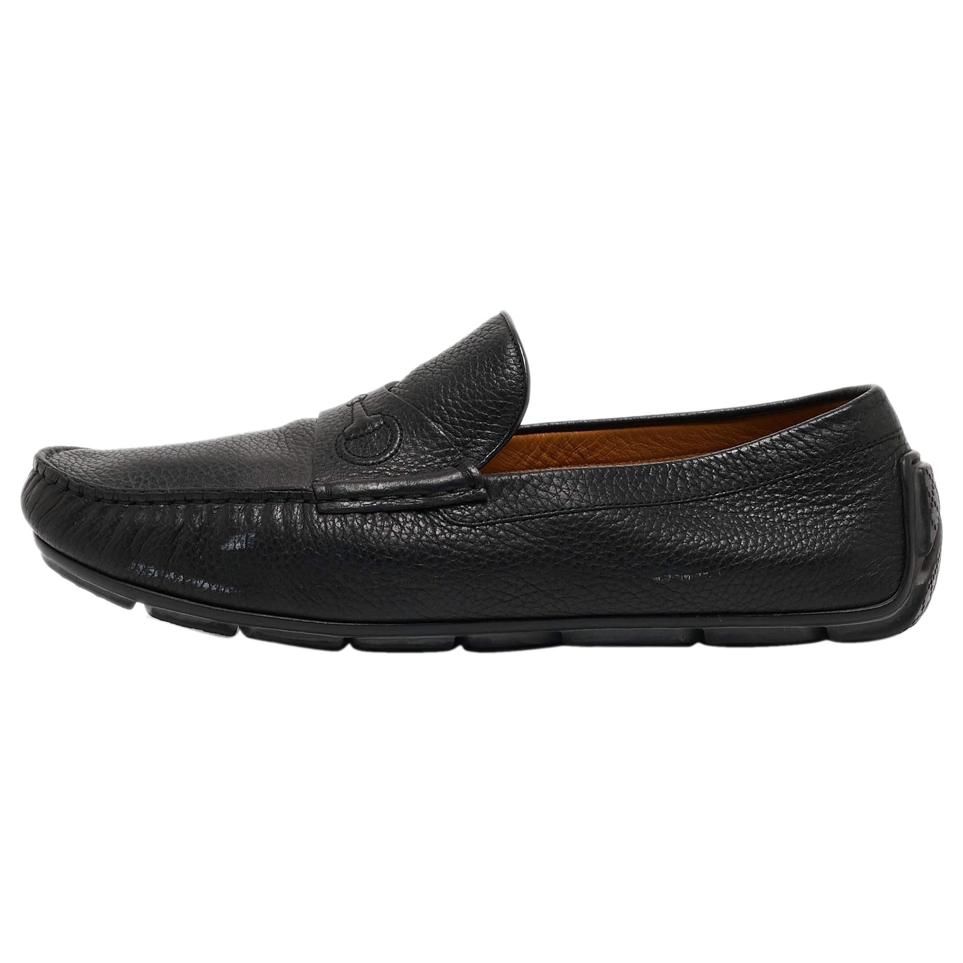 Gucci - Mocassins à enfiler en cuir noir  Taille 43