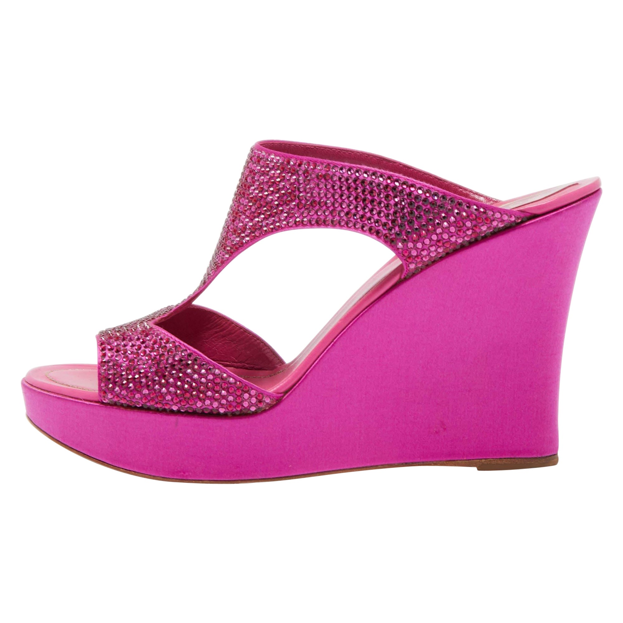 René Caovilla Pink Satin Crystal Embellished Wedge Slide Sandals Size 41 For Sale