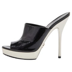 Gucci Black Patent Leather Platform Mules Size 35.5