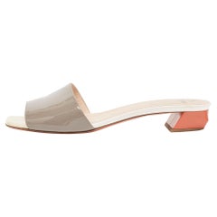 Fendi Grey Patent Leather Slide Sandals Size 40