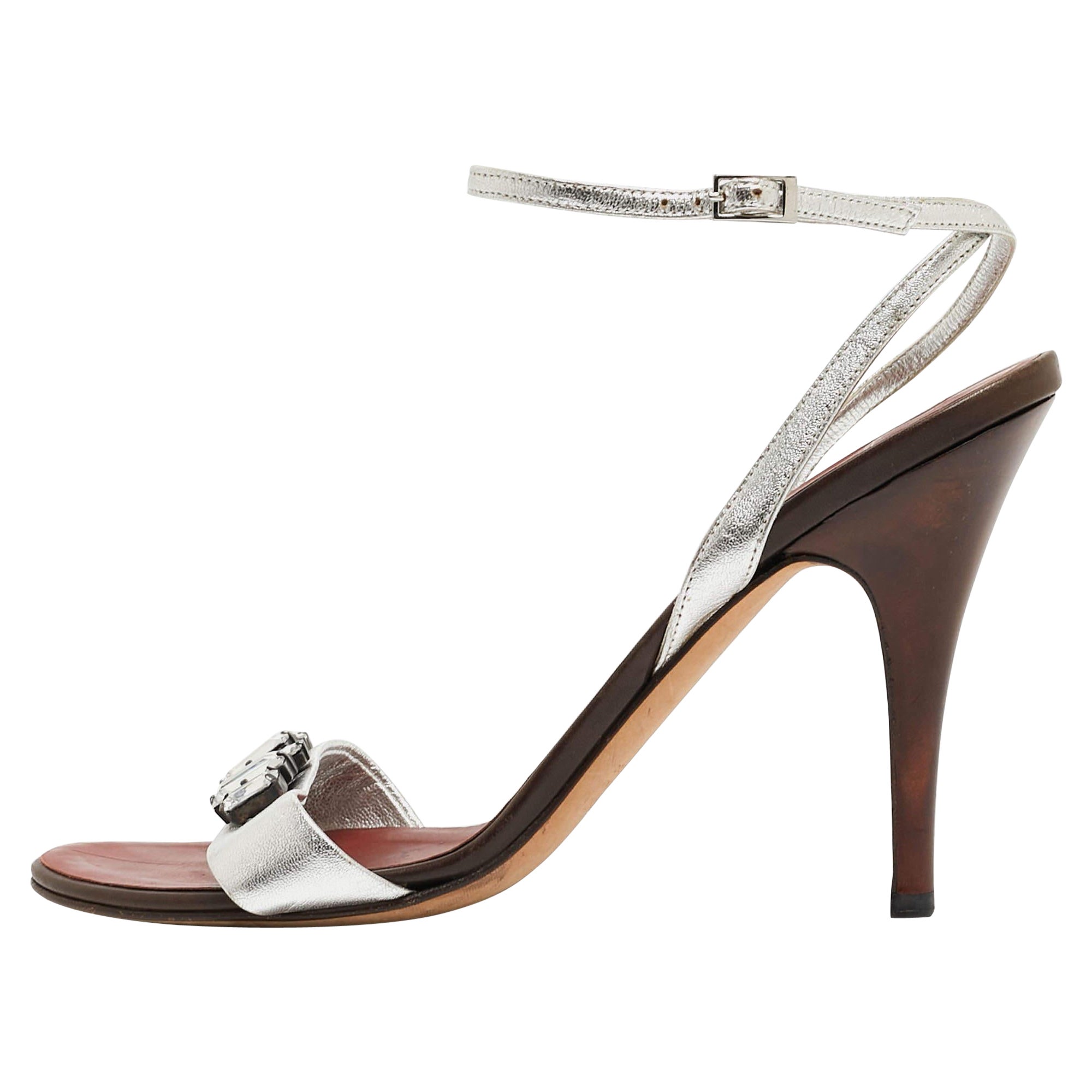 Giuseppe Zanotti Sandali con cinturino alla caviglia in pelle argentata impreziositi da cristalli misura 40