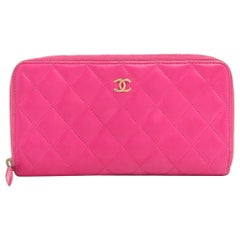 Chanel Matelasse in pelle d'agnello Zippy lungo Portafoglio rosa