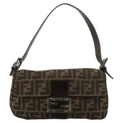 Fendi Baguette Classic Zucca Print Fendi Monogramme