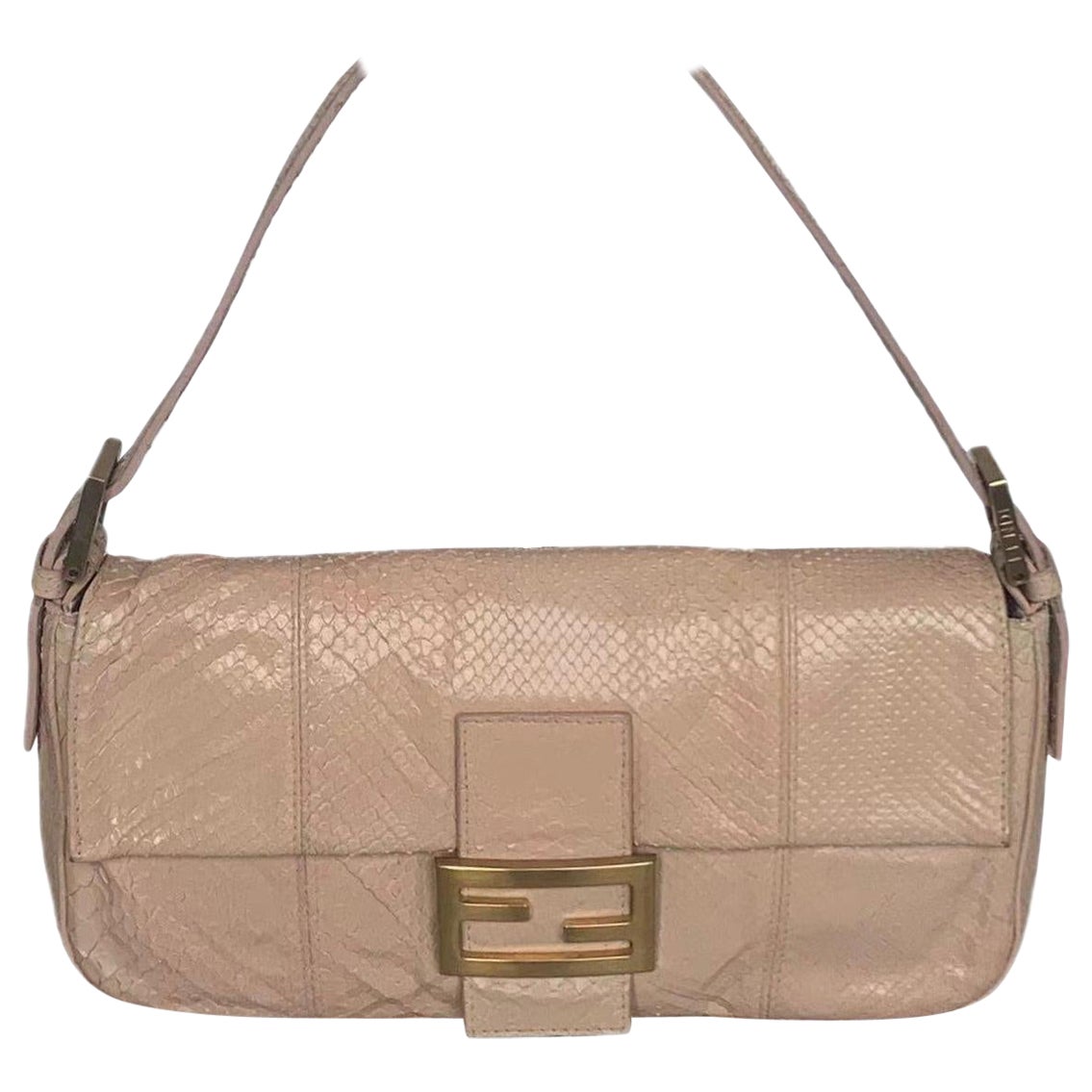 Fendi baguette nude pink python leather shoulder bag For Sale