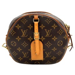 Louis Vuitton Boîte Chapeau Souple Leder Crossbody Tasche MM
