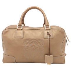 Loewe Amazona 36 Oro claro Piel de cordero con cremallera Mediana