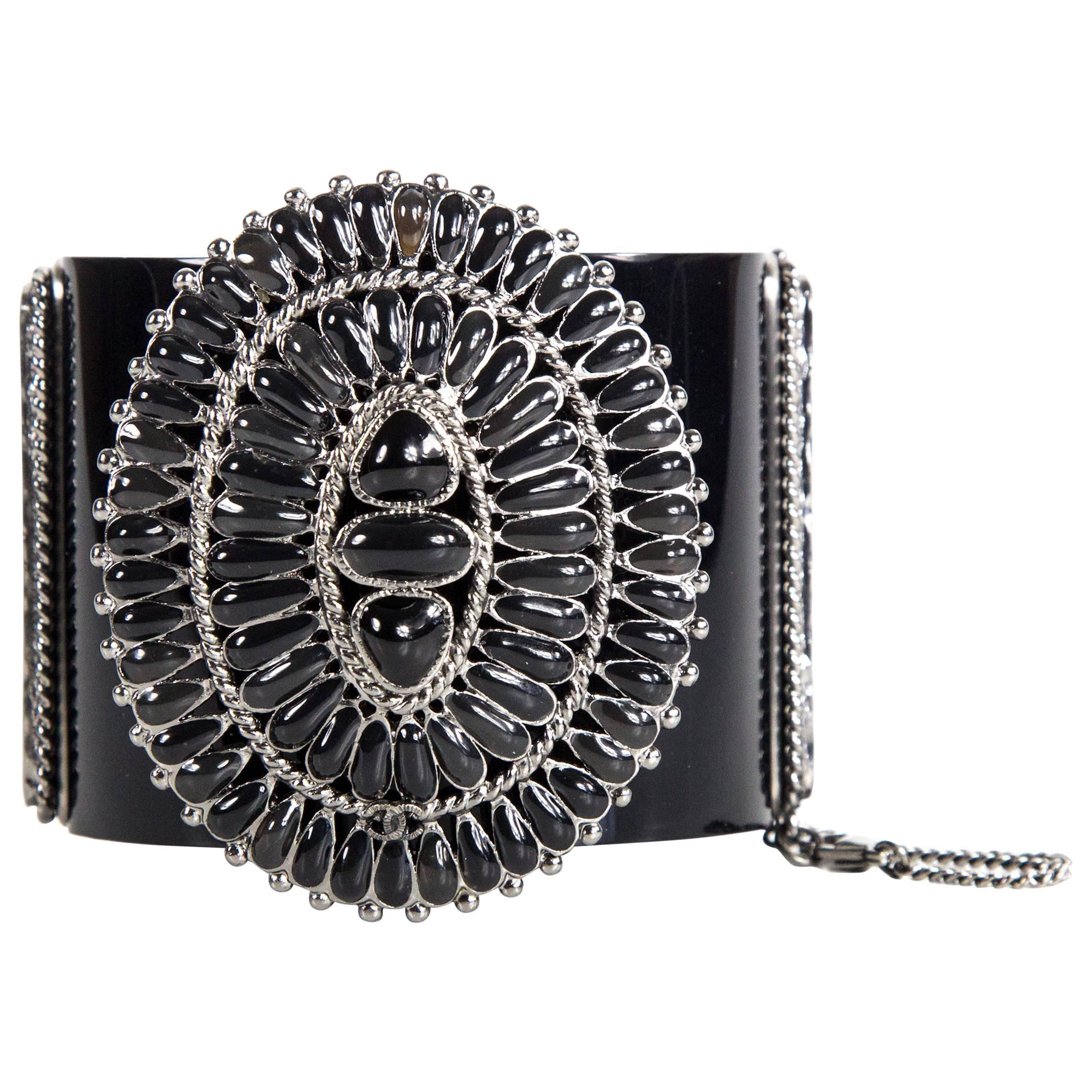 Chanel Bracelet - 2014 - Cuff Black Resin CC Logo Silver Medallion Gripoix Chain For Sale