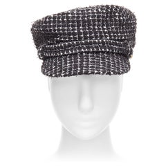CHANEL gold CC logo button black white cotton tweed newsboy hat S