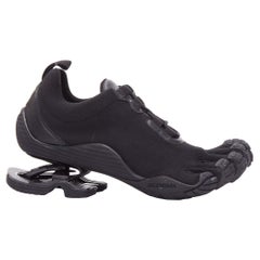 BALENCIAGA Vibram Toe black technical 5-toe suspension heel sneakers EU37
