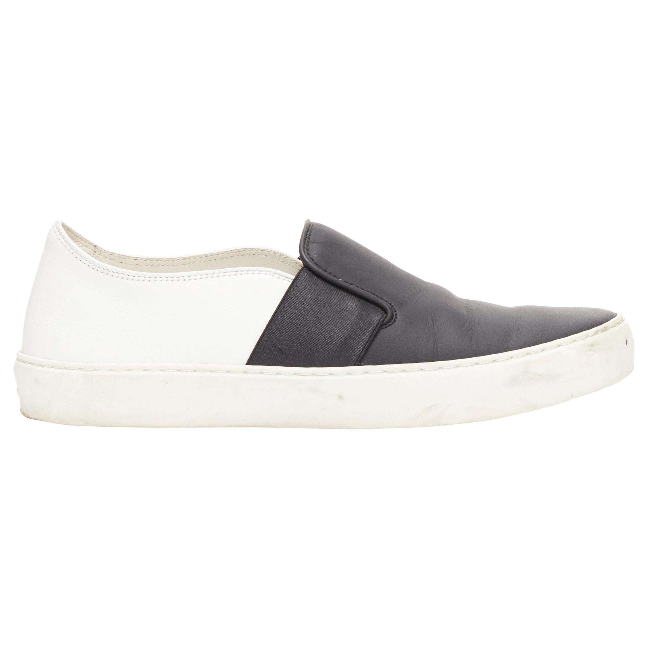 CHANEL black white leather CC logo back minimal classic skates sneakers EU36 For Sale