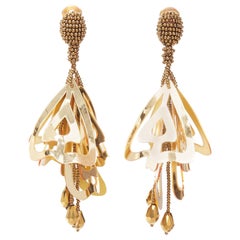 OSCAR DE LA RENTA acrylic petals beads floral statement clip on earrings Pair