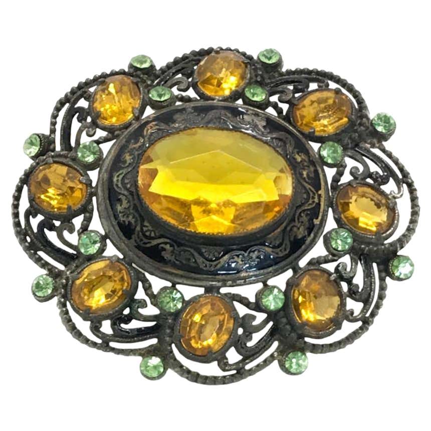 Ancienne Broche Laiton et strass en verre et cristal - Old Ancienne Broche Laiton et strass en verre et cristal - Old